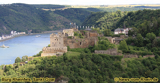 Die Burg Rheinfels bei Sankt Goar ist eine der vielen Raubritterburgen am Mittelrhein.